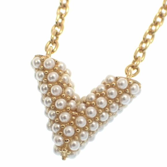 LOUIS VUITTON Gold Pearl Necklace